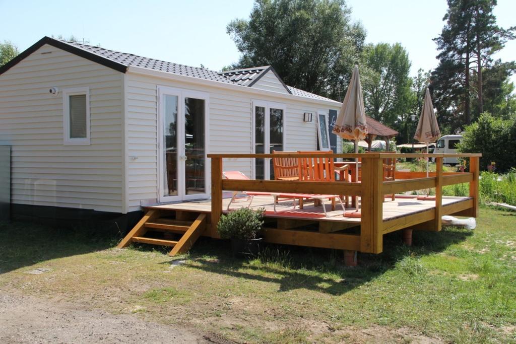 فندق See-Campingpark Neubaeuer See الغرفة الصورة