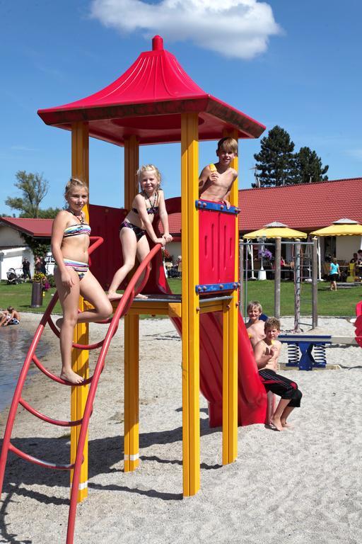 فندق See-Campingpark Neubaeuer See المظهر الخارجي الصورة